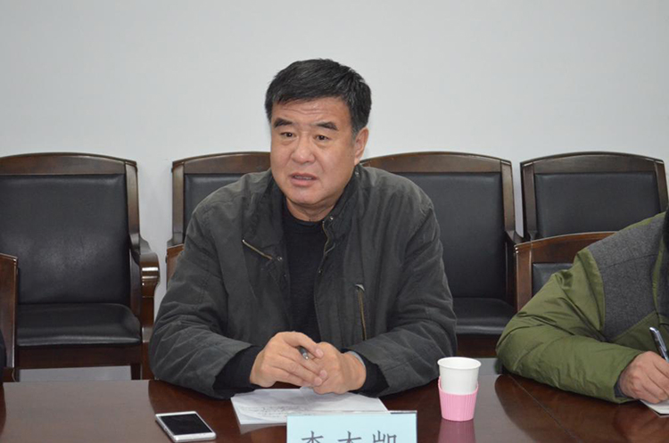 雅虎体育手机版图片