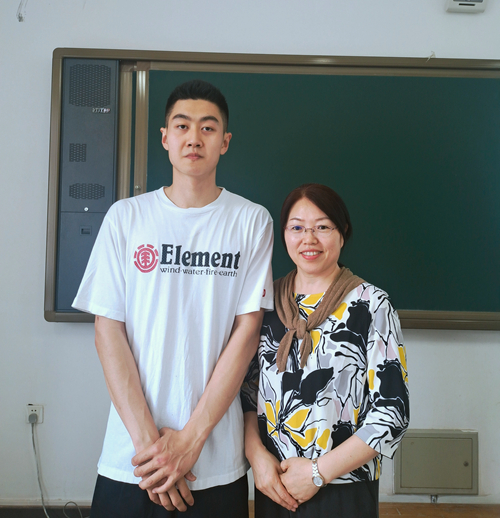 雅虎体育手机版图片